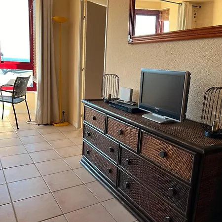 Apartment Hortensia By Madame Est Servie Perros-Guirec